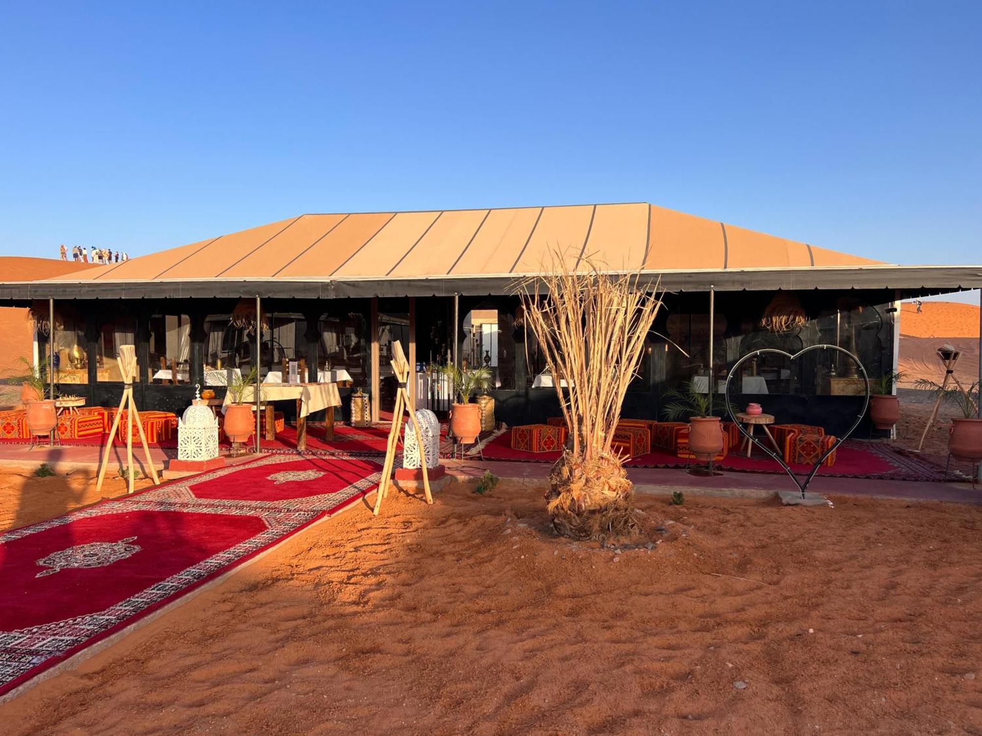 Aladdin Merzouga Camp Экстерьер фото
